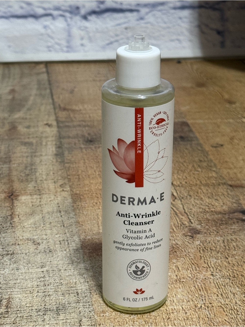 DERMA E Anti-Wrinkle CLEANSER Vitamin A Glycolic Acid 6 fl oz missing pump